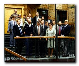 Click to view personal KolaNet Photo Gallery of key project events during the 1990s